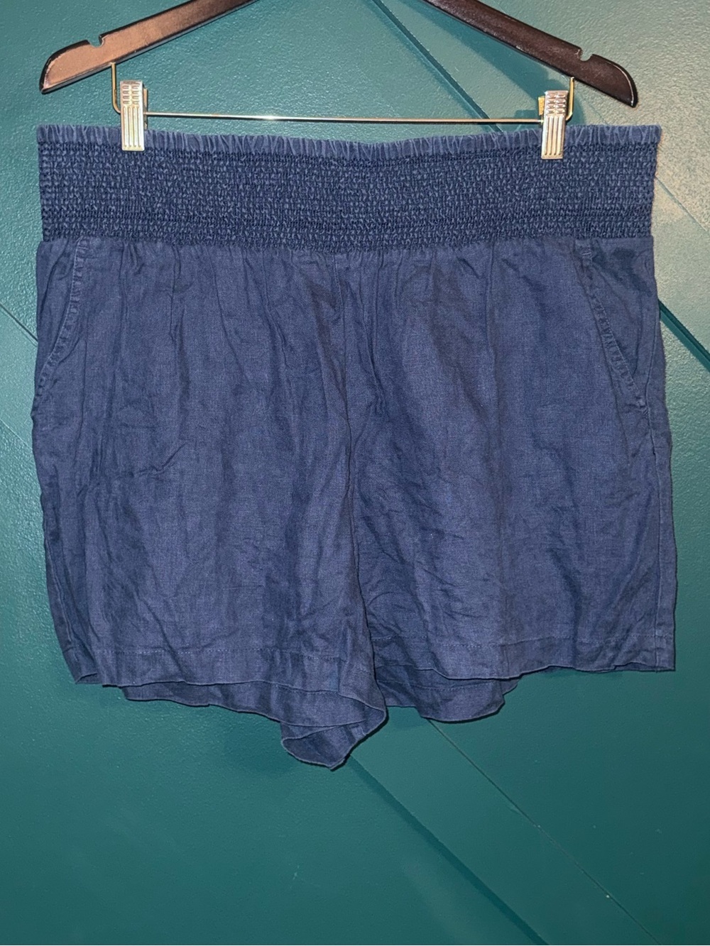 crown & ivy Navy Smocked High-Waist 100% Linen-Shorts Pull On Lightweight